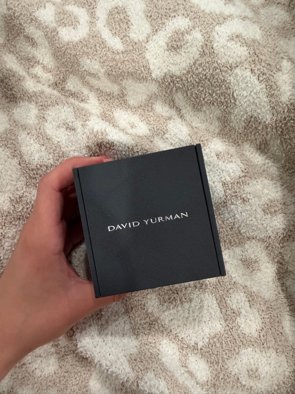 David Yurman cable earrings never worn